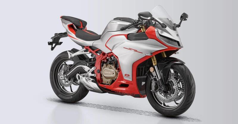 La QJ SRK 450RR arriver&agrave; in Europa? Per lei 4 cilindri da 421cc e 77,5cv a 14.000giri