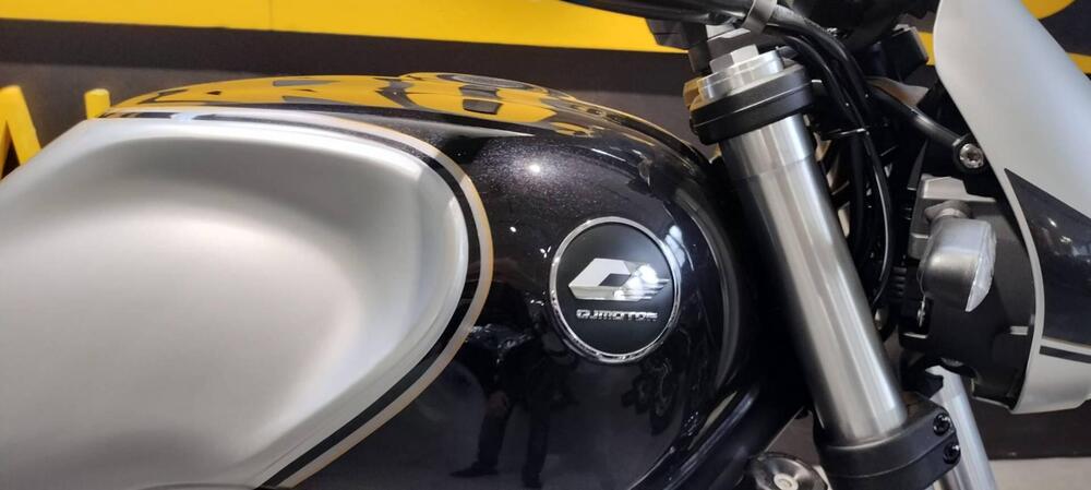 QJ Motor SRV 550 (2024) (6)