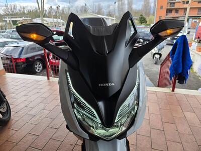 Honda Forza 350 Deluxe (2022 - 24) usata