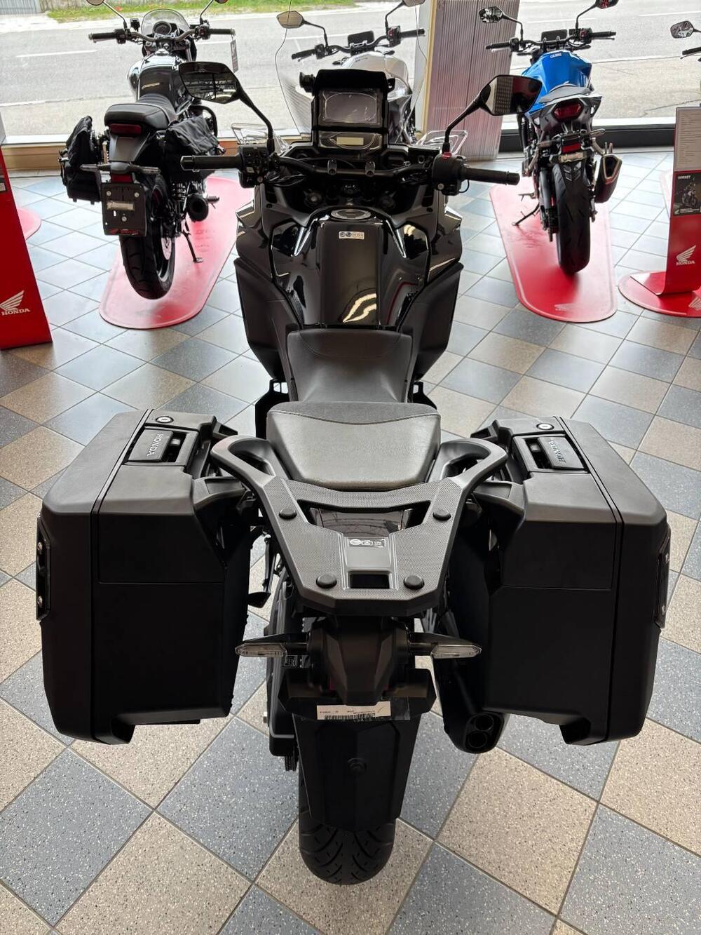 Honda NT 1100 (2025) (5)