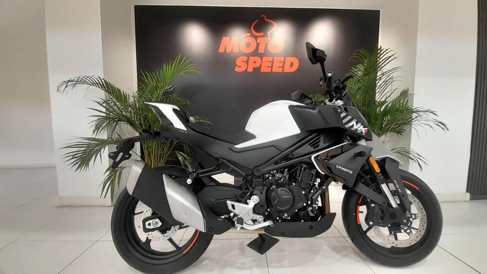 CFMOTO 450NK (2023 - 25) (3)