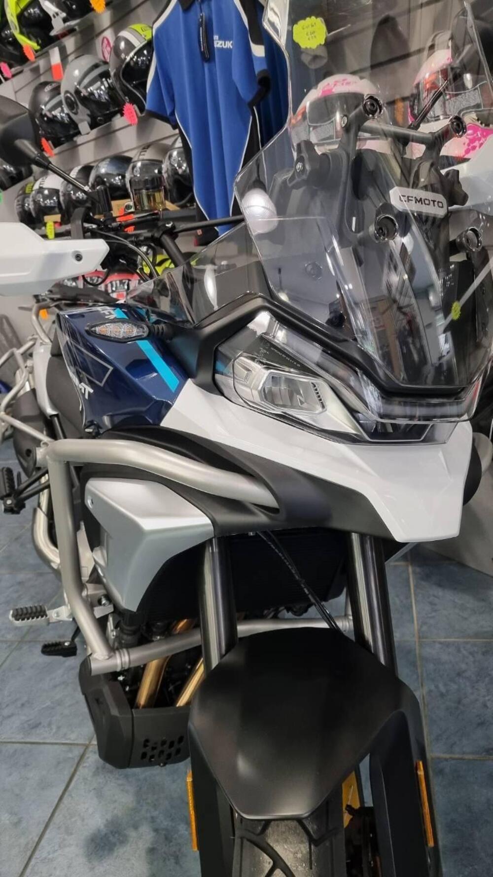 CFMOTO 700MT Adventure (2025) (3)
