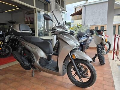Honda SH 350 (2021 - 24) usata