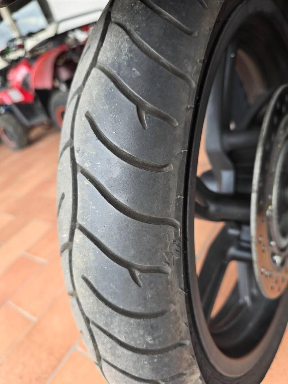 Honda SH 350 (2021 - 24) (8)