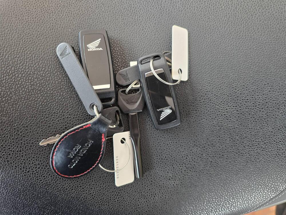 Honda SH 350 (2021 - 24) (10)