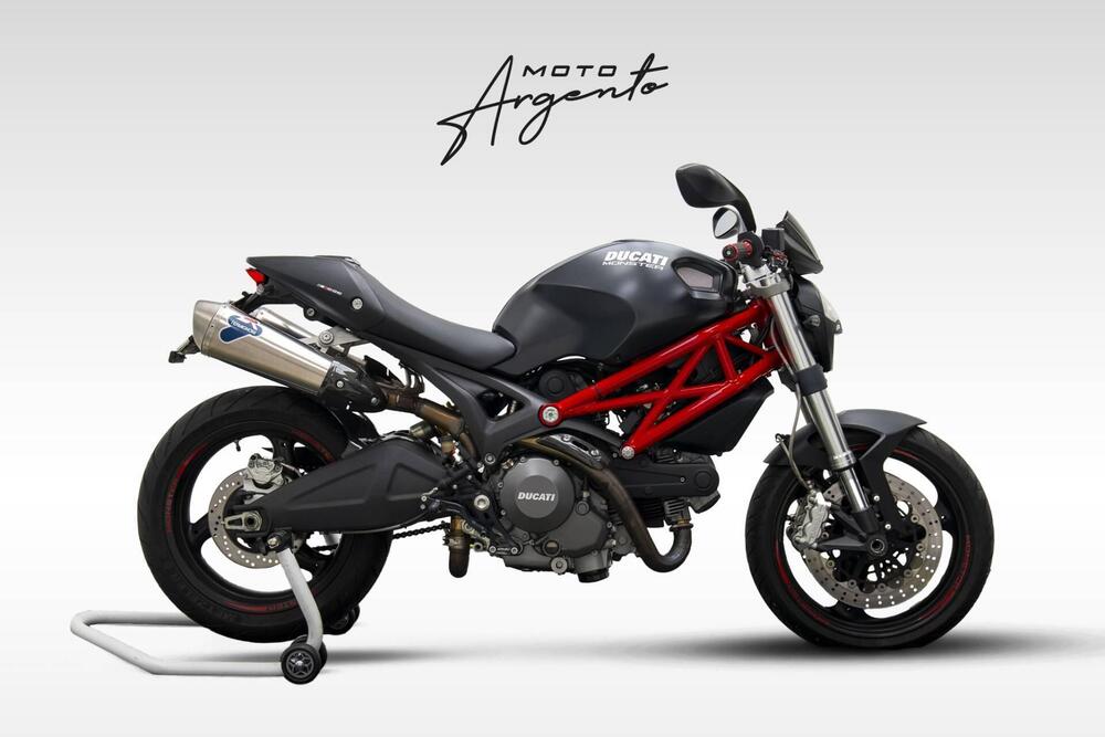 Ducati Monster 696 Plus (2007 - 14)