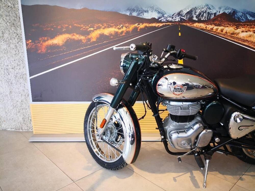 Royal Enfield Classic 350 (2021 - 25) (10)