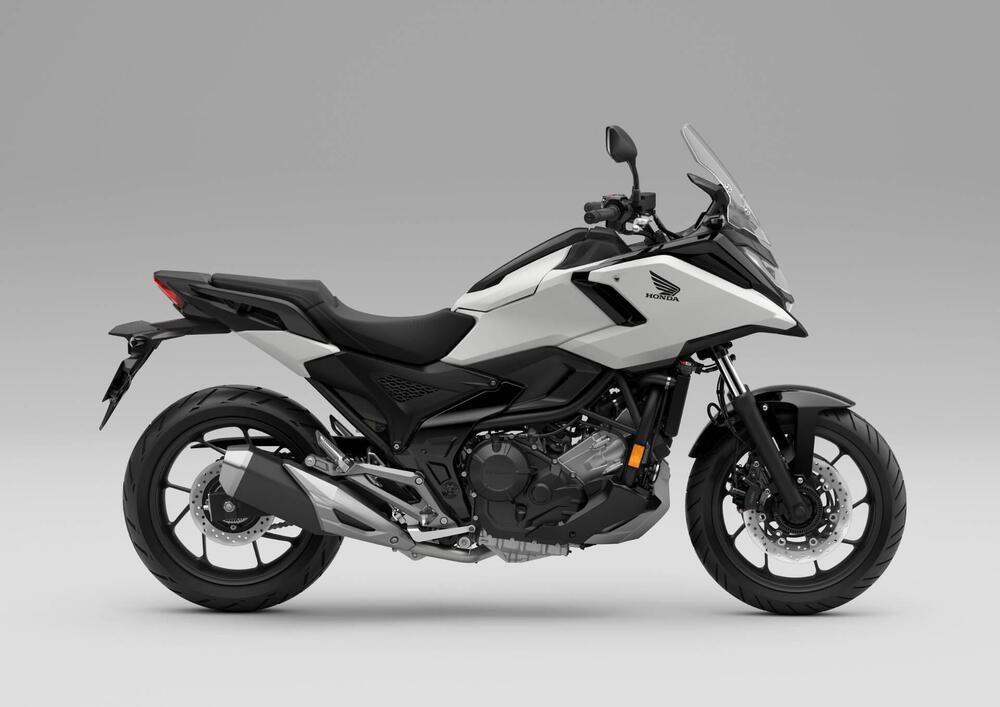 Honda NC 750 X DCT (2025) (4)