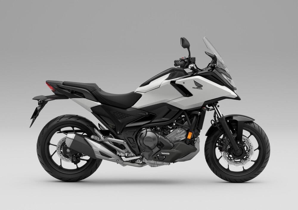 Honda NC 750 X DCT (2025)