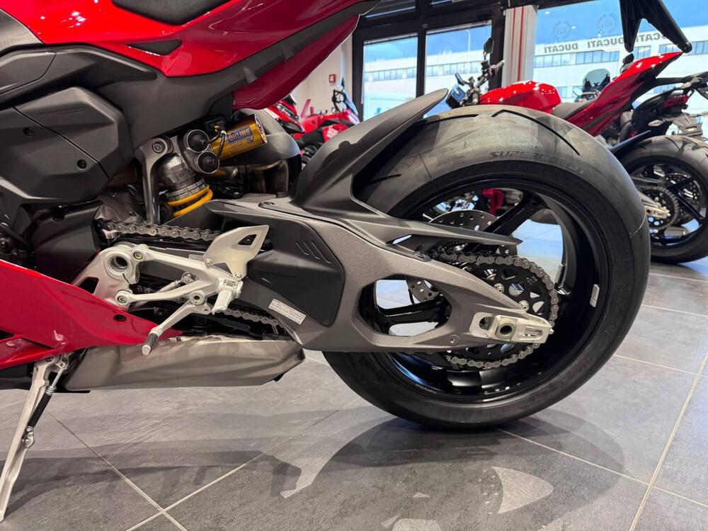 Ducati Panigale V4 S (2025) (11)