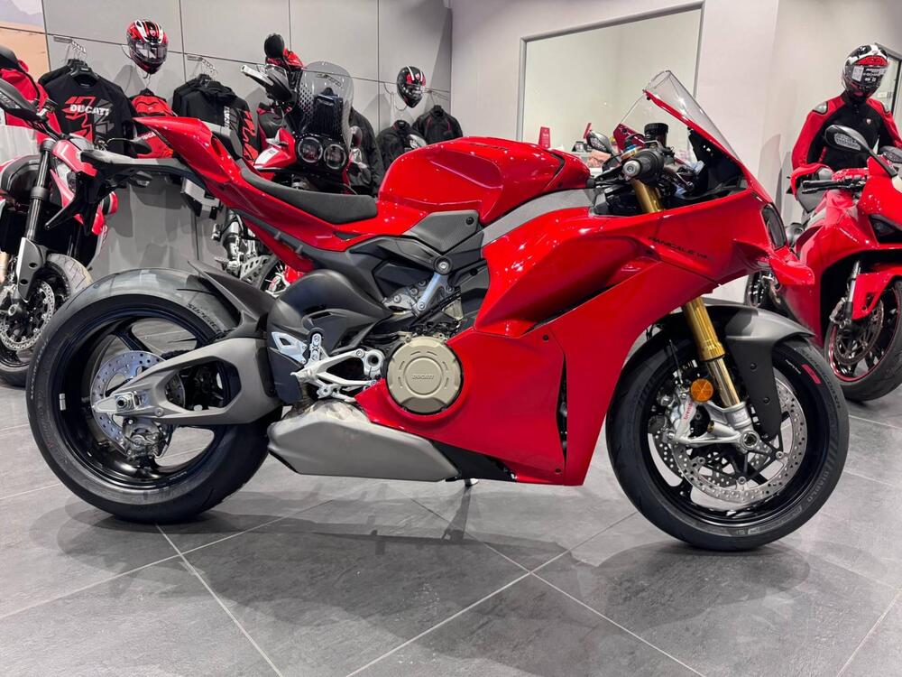 Ducati Panigale V4 S (2025) (3)