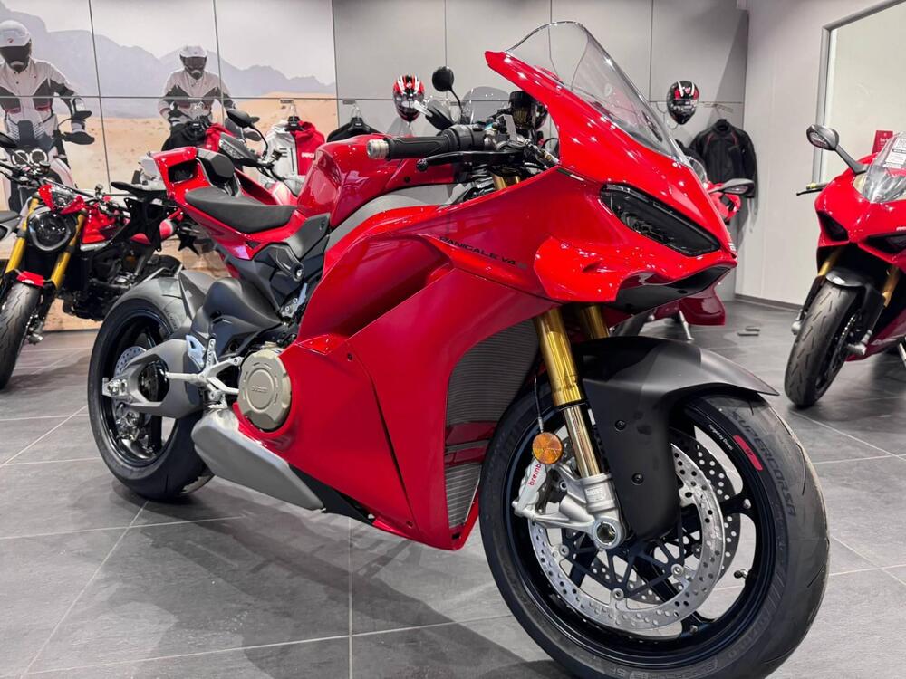 Ducati Panigale V4 S (2025) (2)