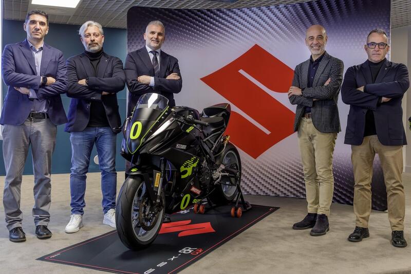 Suzuki GSX-8R CUP: si parte!