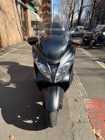 Suzuki Burgman AN 400 Lux ABS (2012 - 17) usata