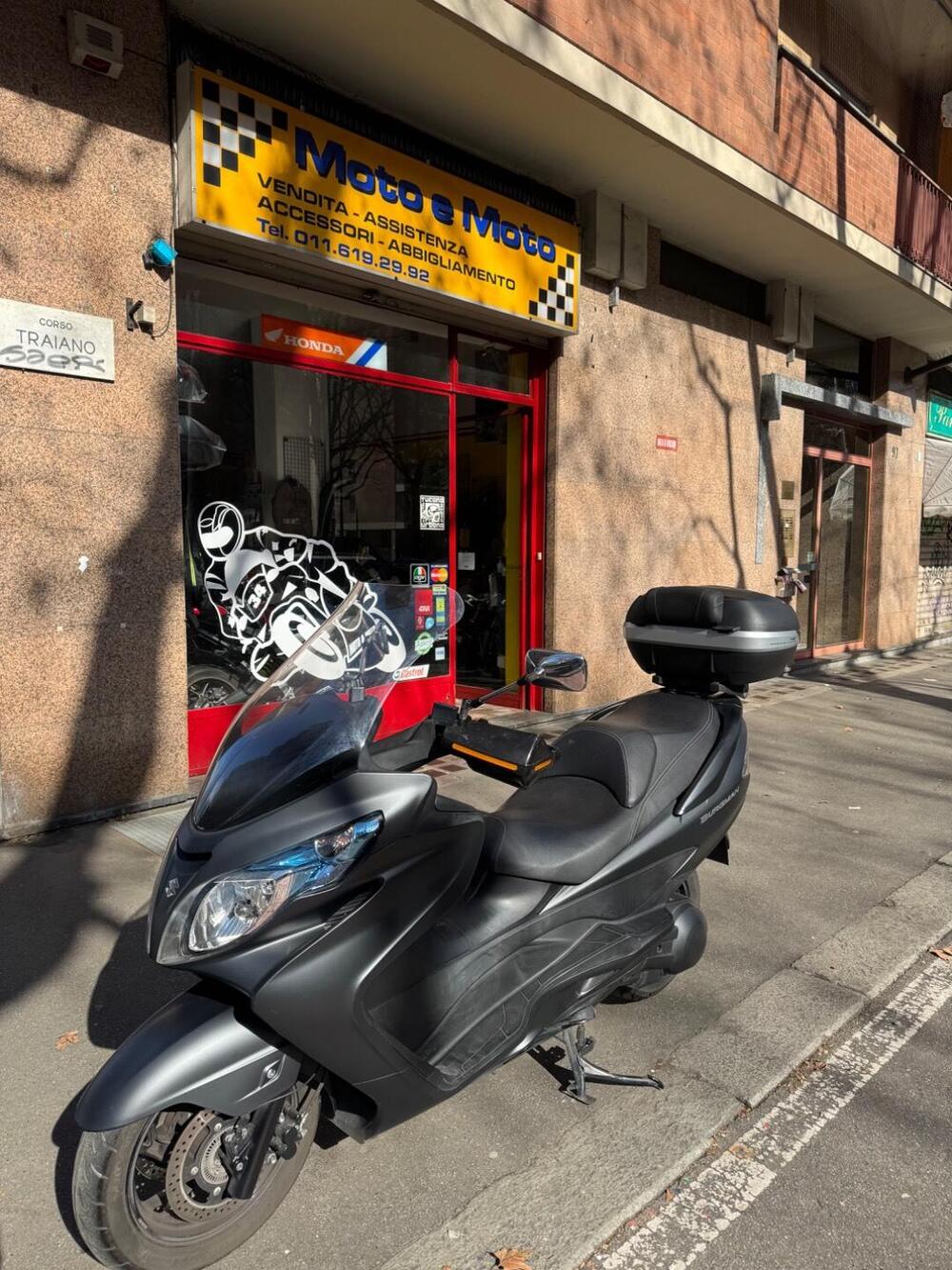 Suzuki Burgman AN 400 Lux ABS (2012 - 17) (2)