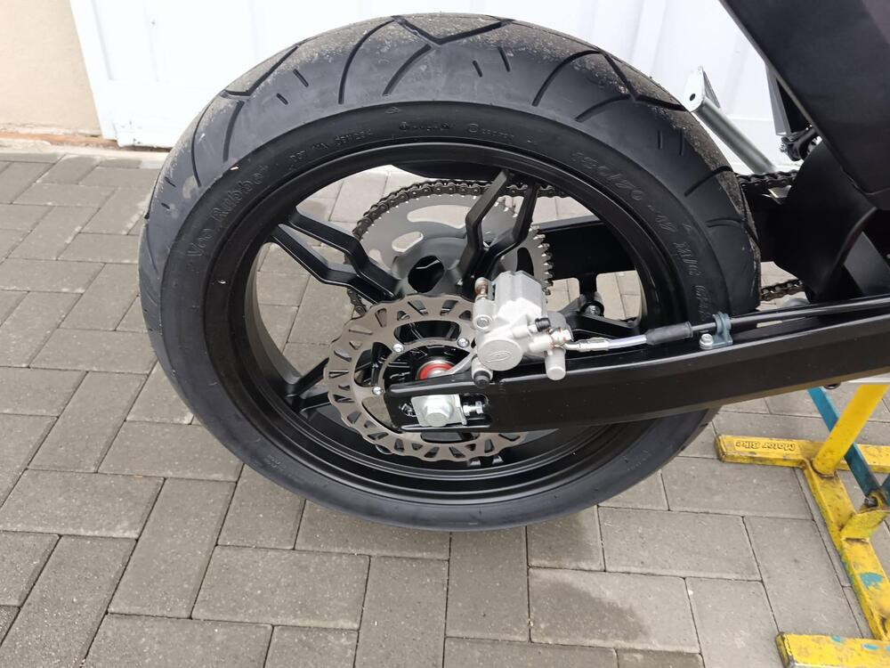 Betamotor RR 125 4T Motard T (2023 - 24) (11)