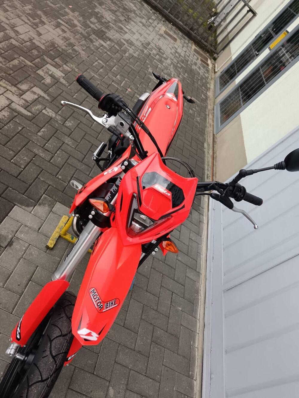 Betamotor RR 125 4T Motard T (2023 - 24) (17)