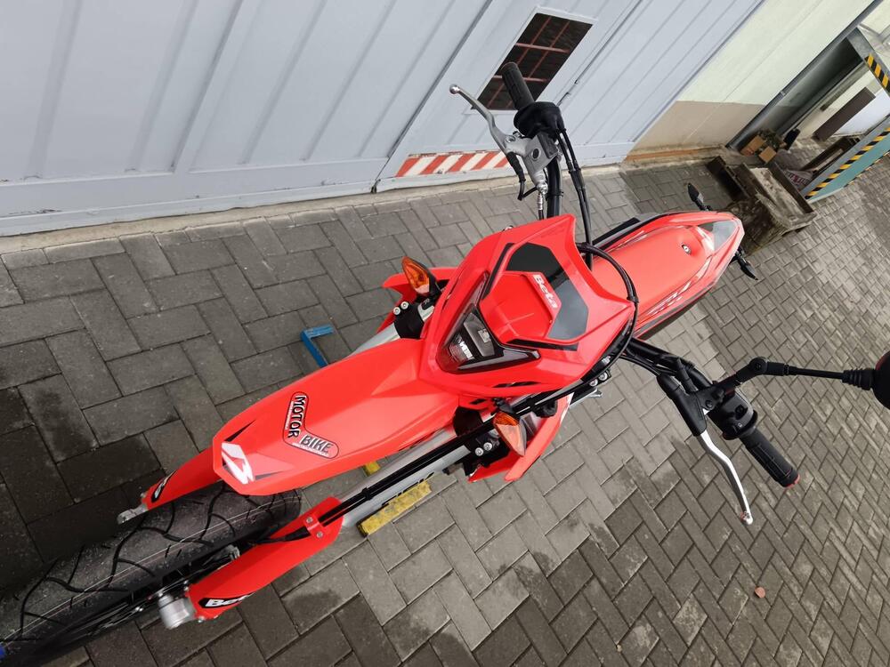 Betamotor RR 125 4T Motard T (2023 - 24) (18)