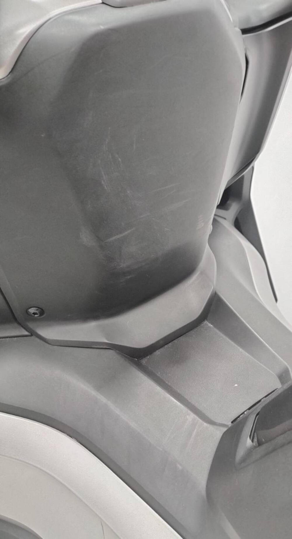 Honda Forza 750 DCT (2021 - 24) (7)