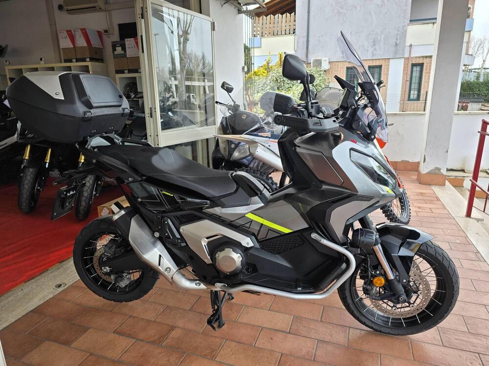 Honda X-ADV 750 DCT Adventure (2021 - 24) (6)