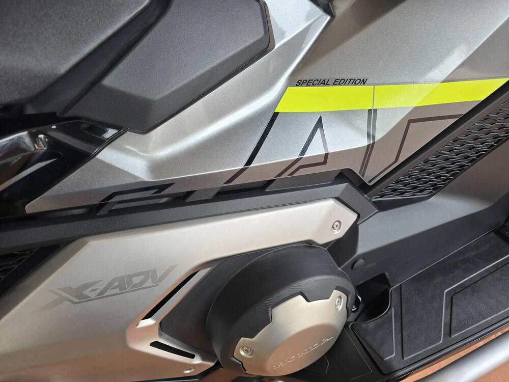 Honda X-ADV 750 DCT Adventure (2021 - 24) (8)