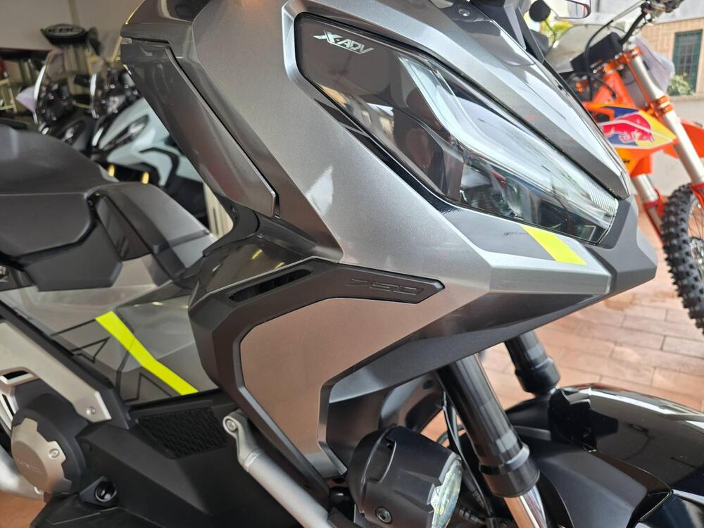 Honda X-ADV 750 DCT Adventure (2021 - 24) (15)