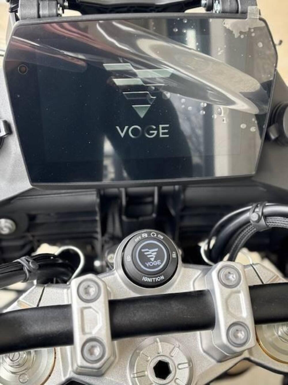 Voge Valico 900DSX (2024 - 26) (12)