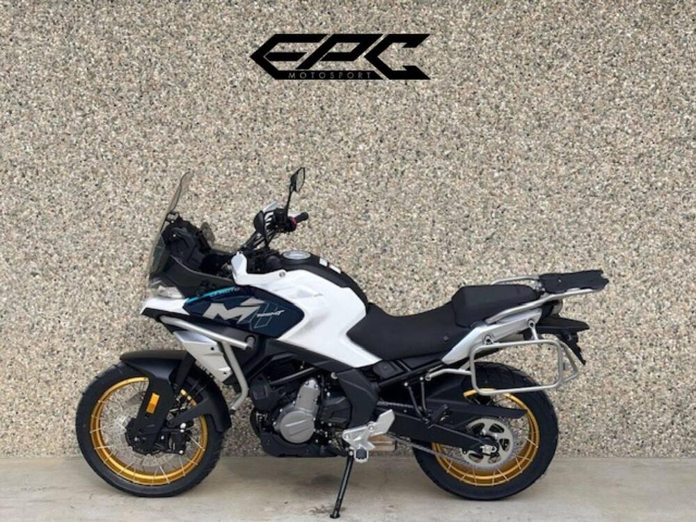 CFMOTO 700MT Adventure (2025 - 26) (2)