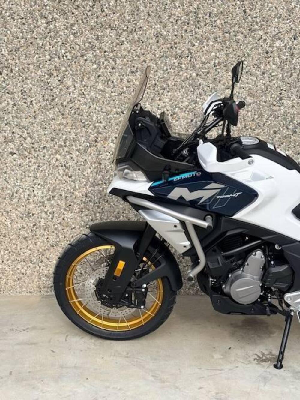 CFMOTO 700MT Adventure (2025 - 26) (3)