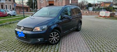 Volkswagen Touran 1.6 TDI DPF Comfortline BMT del 2014 usata a Albignasego