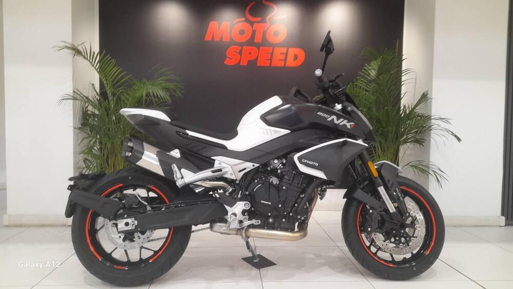 CFMOTO 800NK Advanced (2023 - 25)