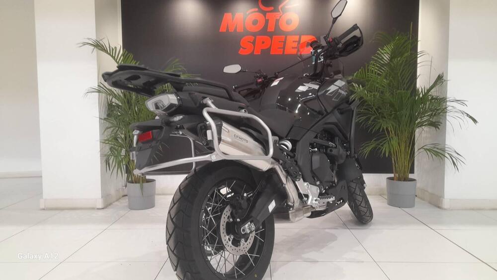 CFMOTO 700MT Adventure (2025) (4)