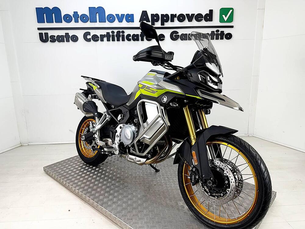 Voge Valico 900DSX (2024 - 25) (3)