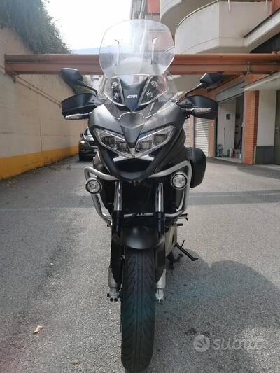 Honda Crossrunner ABS (2015 - 16) usata