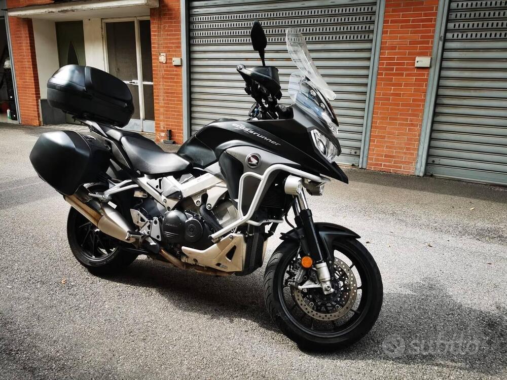 Honda Crossrunner ABS (2015 - 16) (2)