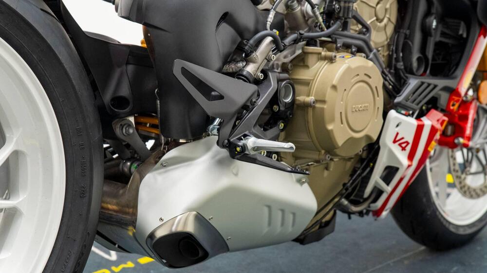 Ducati Streetfighter V4 (2023 - 24) (19)