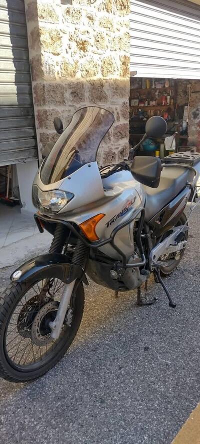 Honda Transalp XL 650V (2000 - 04) usata