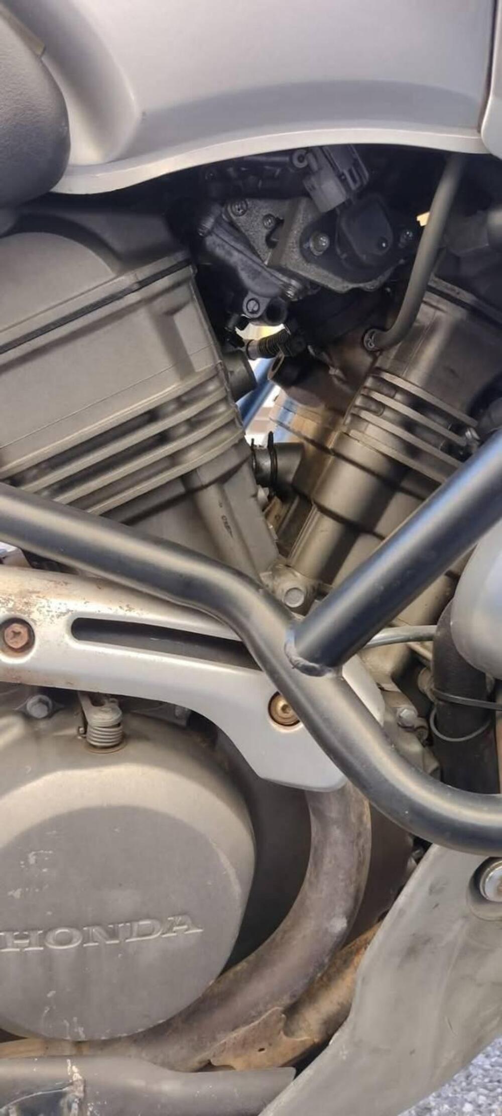 Honda Transalp XL 650V (2000 - 04) (6)