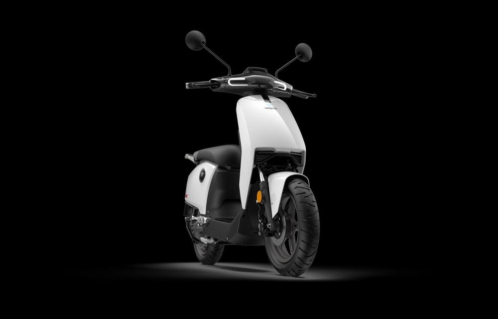 VMoto CUx Pro (2024 - 25) (14)