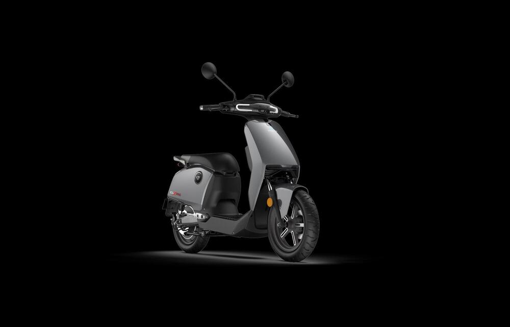 VMoto CUx Pro (2024 - 25) (5)