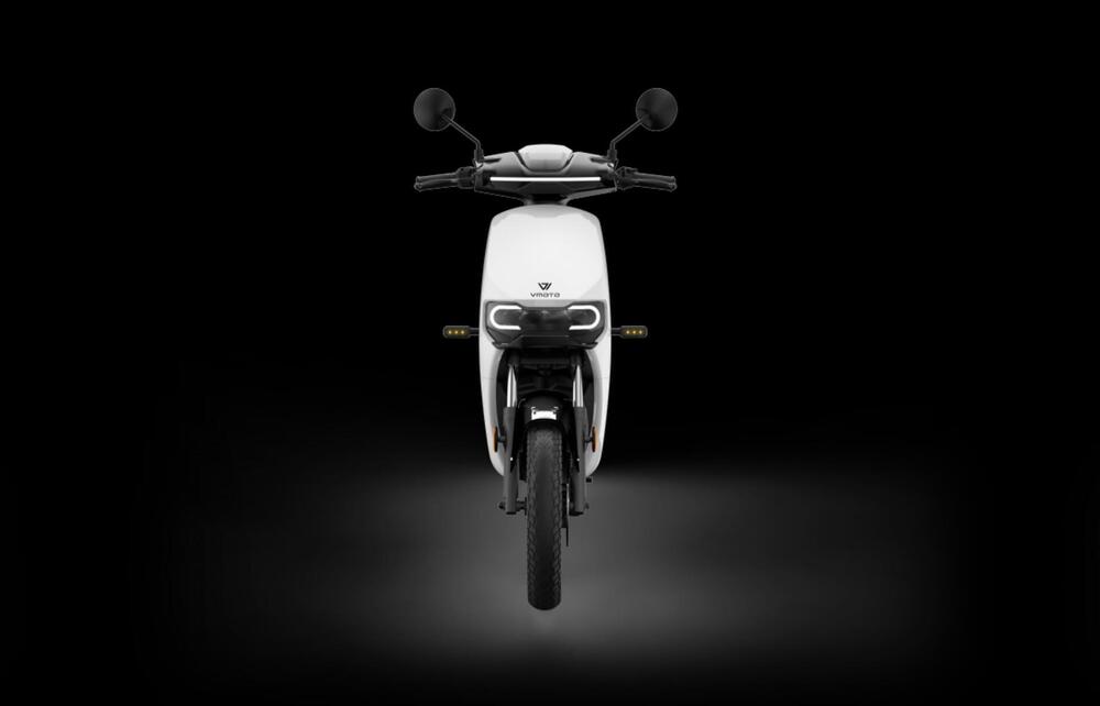 VMoto CUmini L1 (2024 - 25) (6)