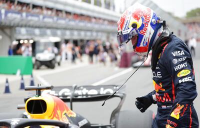 F1. Red Bull, le due facce della medaglia delle qualifiche del GP d'Australia: Verstappen terzo e Lawson 18esimo