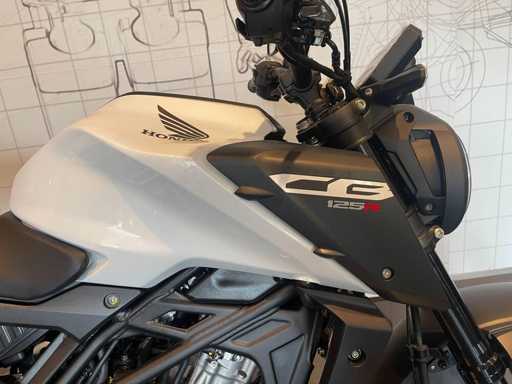 Honda CB 125 R (2024 - 25) (2)