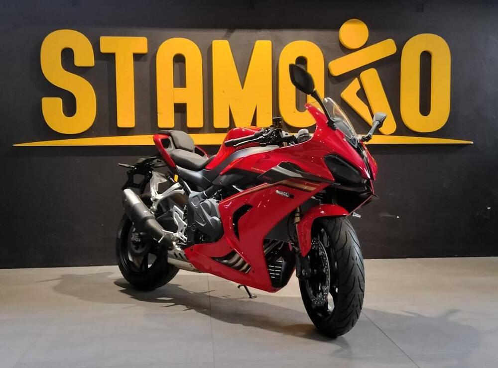 QJ Motor SRK 800 RR (2025) (2)
