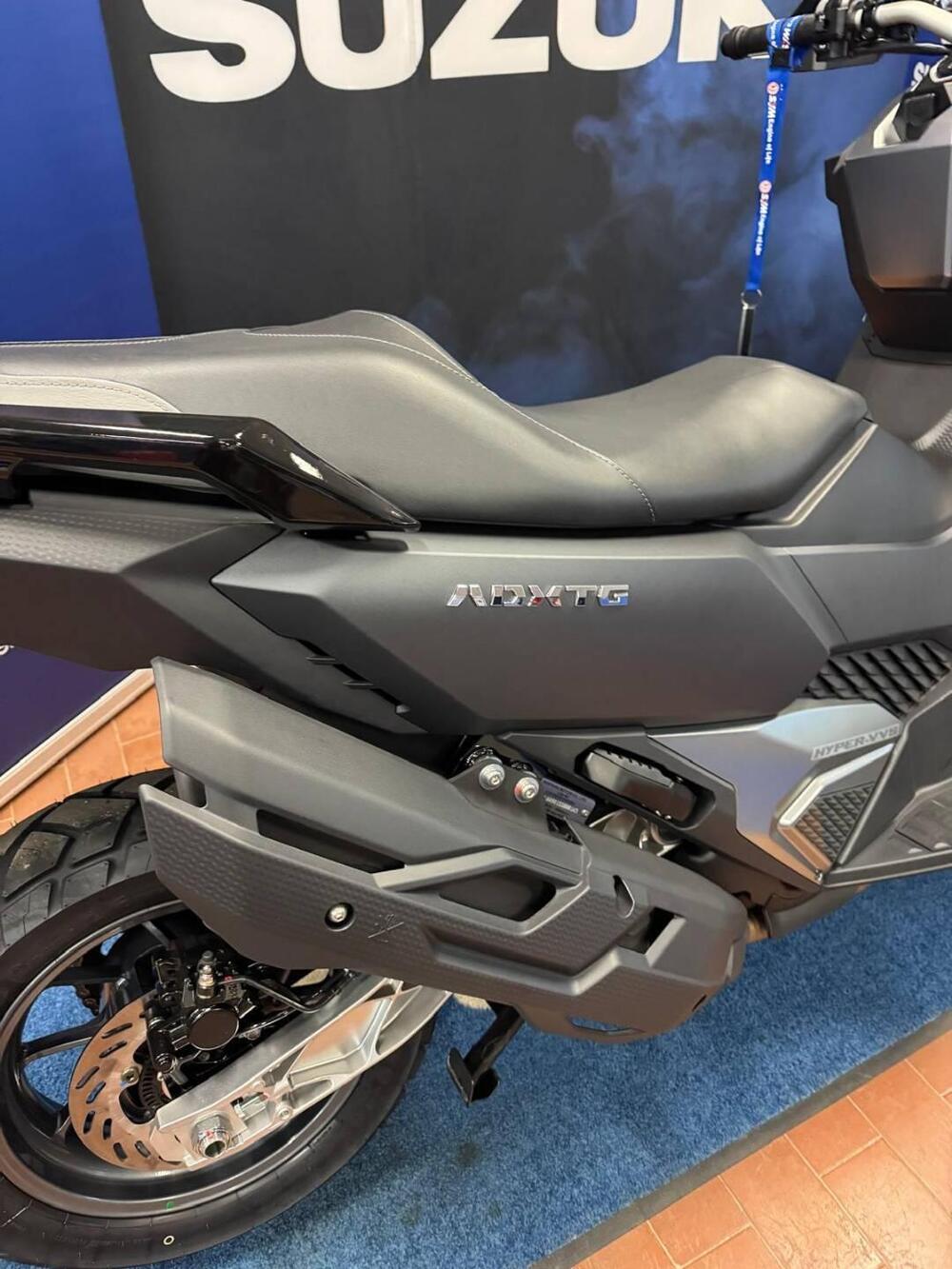 Sym ADXTG 400 (2025) (4)