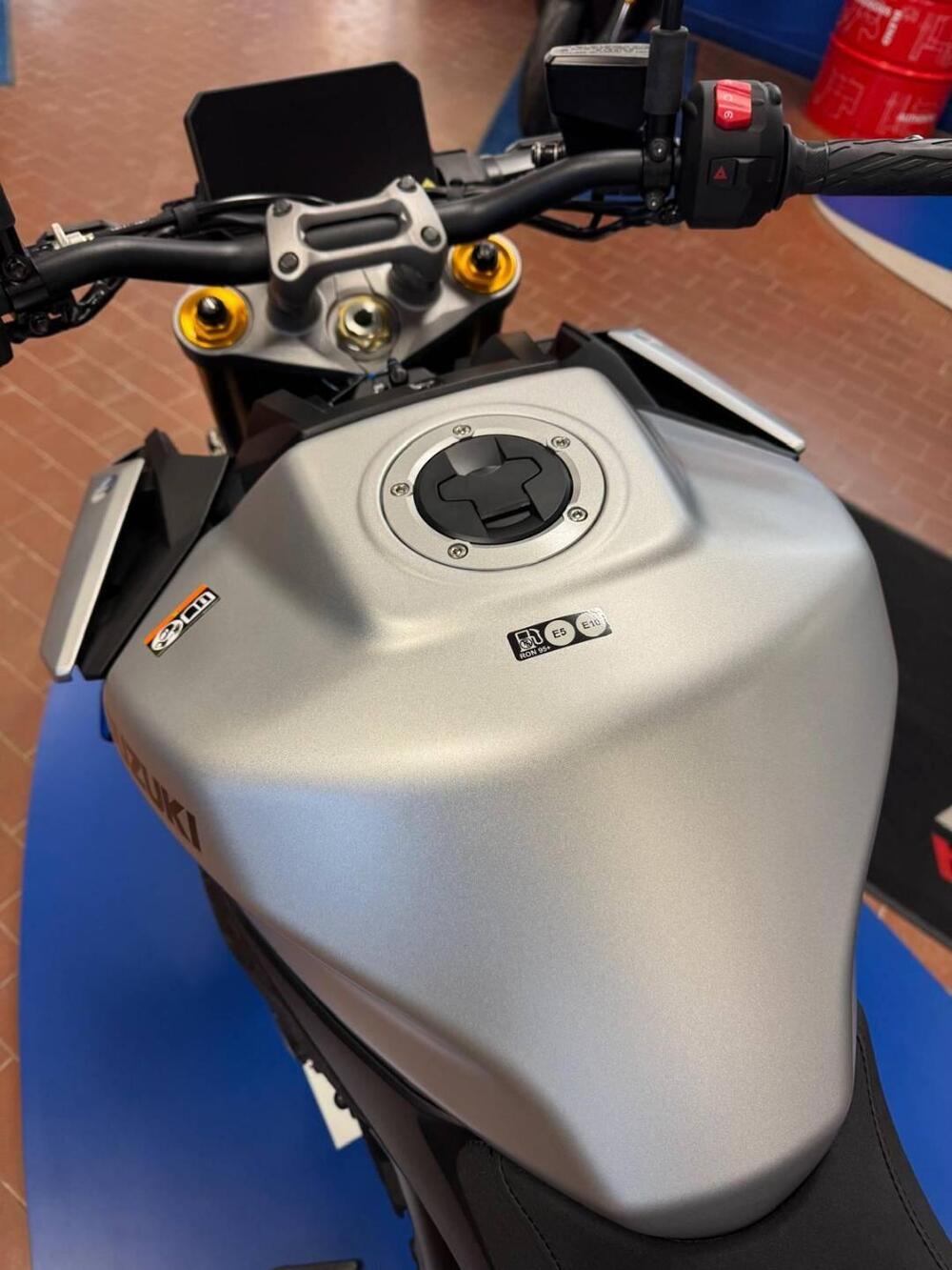 Suzuki GSX-S1000 EVO (2025 - 26) (6)