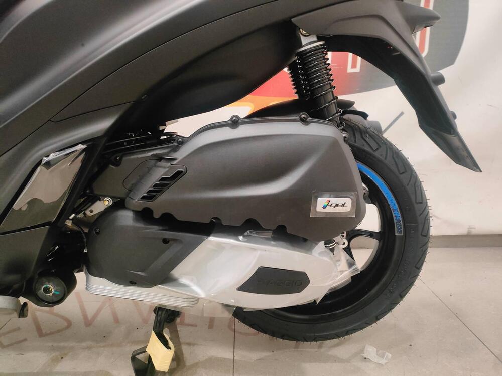 Piaggio Medley 200 S (2025) (7)