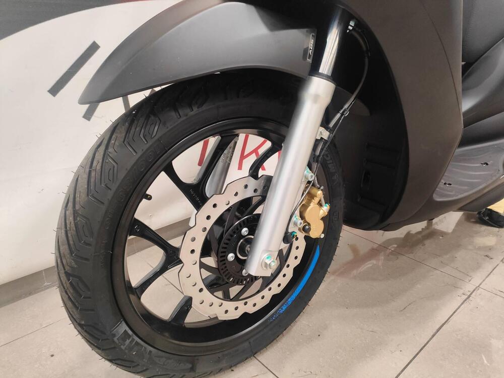 Piaggio Medley 200 S (2025) (8)