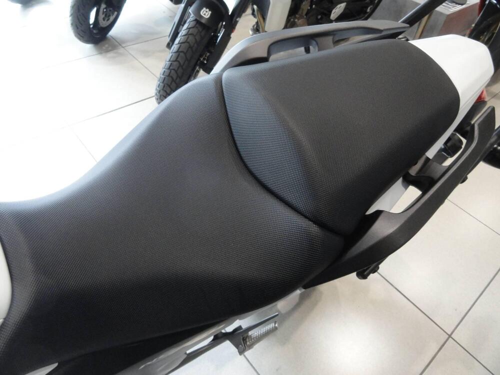 Honda NC 750 X ABS (2014 - 15) (9)
