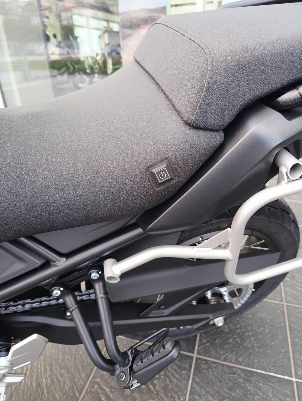 CFMOTO 700MT Adventure (2025 - 26) (6)